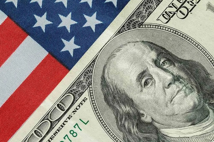 Dolar AS Kuat, Fokus ke Inflasi PCE