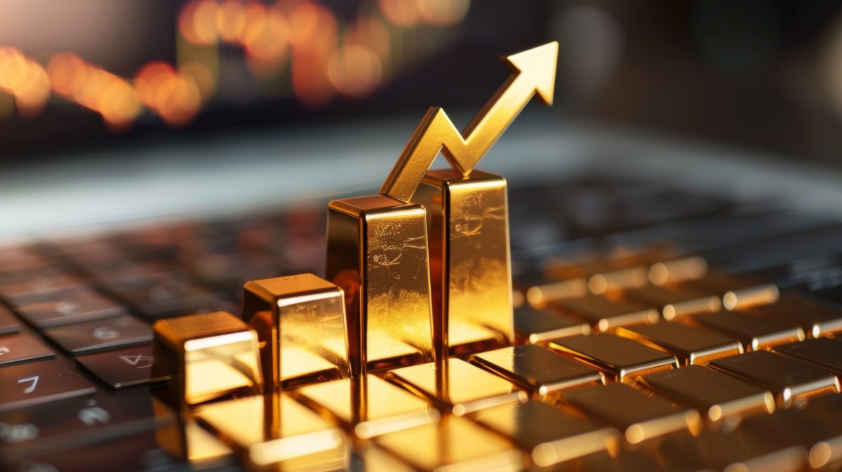 Emas Rebound, Fokus ke Risalah The Fed