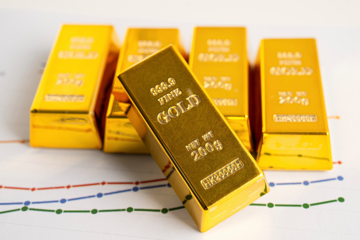 Harga Emas Menguat, Fokus ke The Fed dan Ukraina