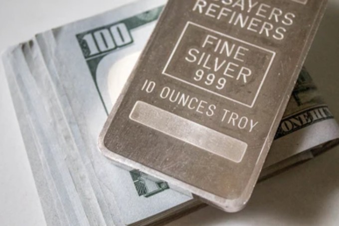 Perak Tetap di Jalurnya Ditengah Lesunya Dolar