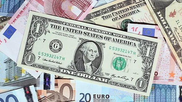 Powell Hati-Hati, Dolar Melonjak vs Euro & Yen